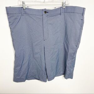 Greg Norman Size 42 Blue Printed Golf Shorts